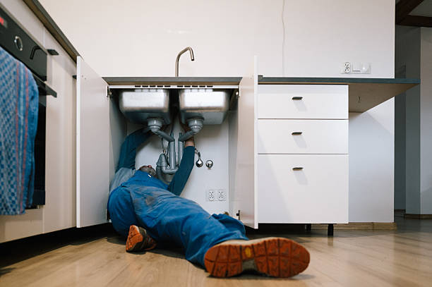 Professional Drain Cleaning technician working in Holmes, PA